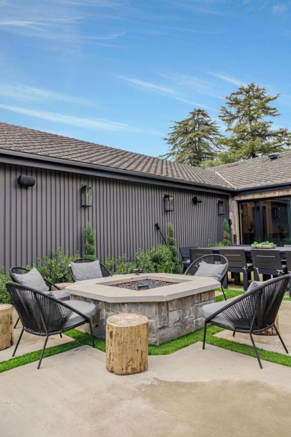 Ferienhaus Modern Luxury House Pool Enormous Yard Los Angeles