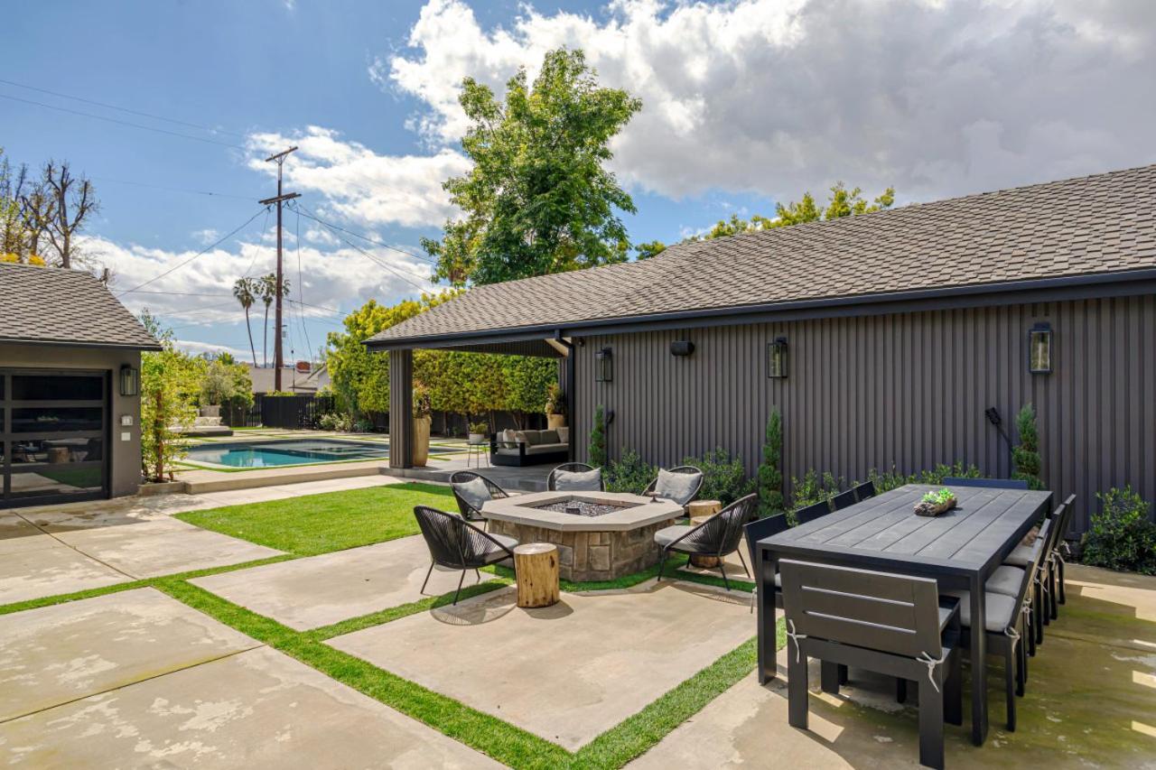 Ferienhaus Modern Luxury House Pool Enormous Yard